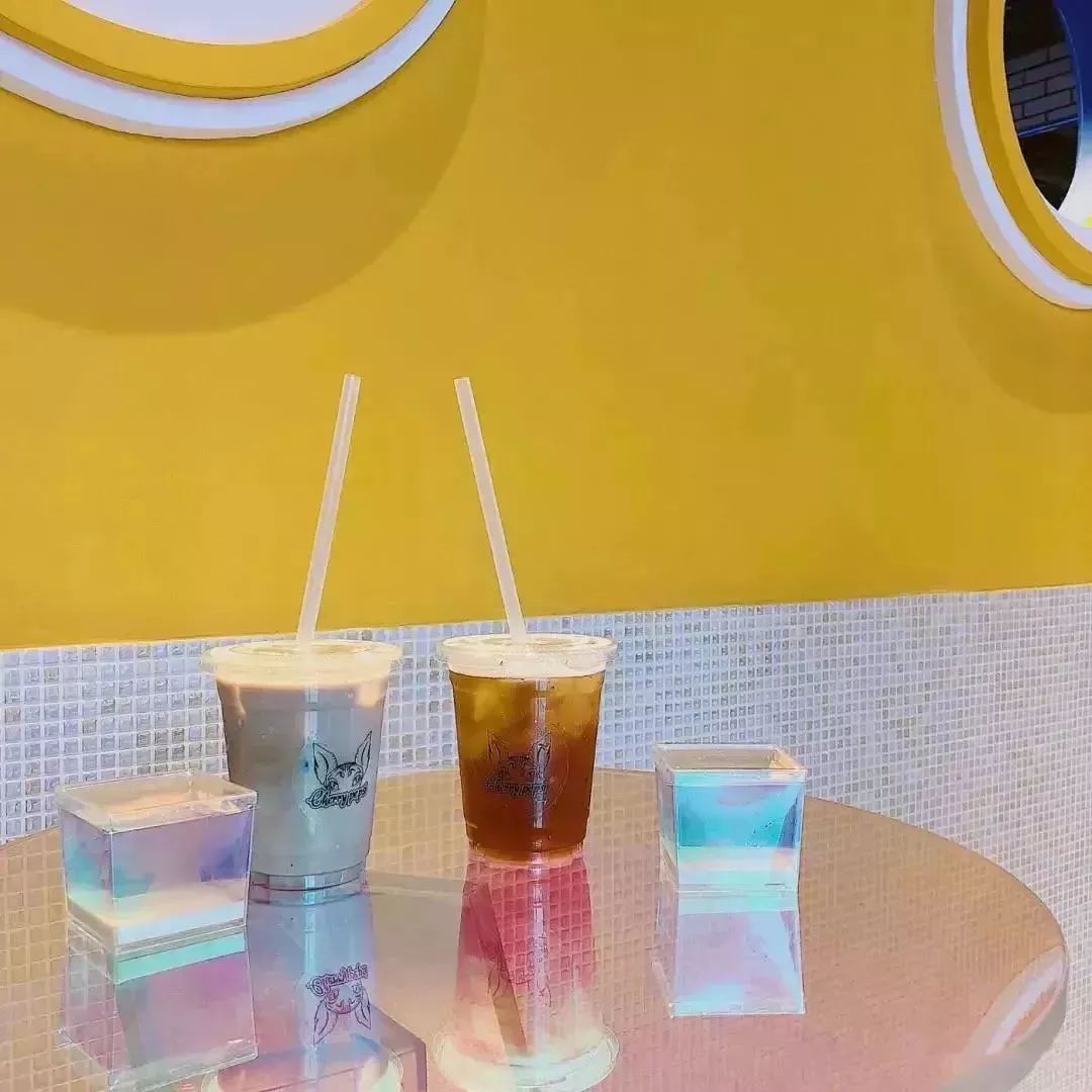 魔都最受欢迎的允许带宠物入住的餐厅推荐(图36) dirtycafe宠物咖啡馆_宠物咖啡店养什么宠物_带宠物上咖啡馆共度好时光