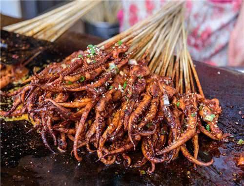 中国街边小吃大赏:烤串、煎饼果子、臭豆腐等超人气美食(图7) 受欢迎的美食_美食欢迎语_欢迎享用美食
