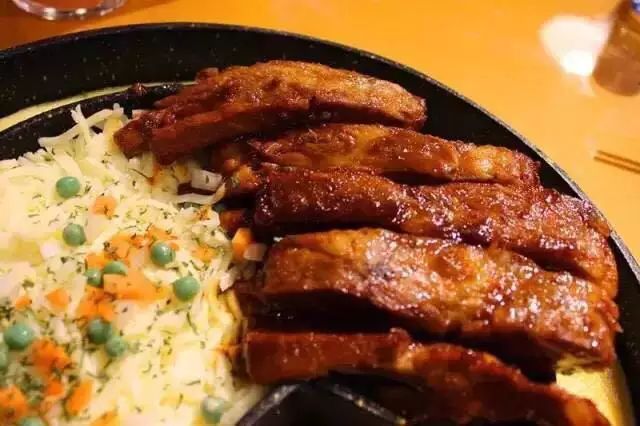 2015年度16家最该被强烈谴责的餐饮店,花园饼屋奶酪包超赞(图4) 古代美食店铺名称大全_古代美食店_美食古代